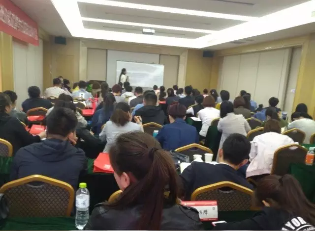 视力矫正教程,视力康复课程,验光师培训